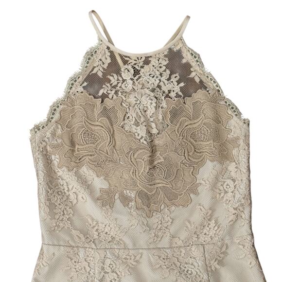 Saylor Size Small Lace Halter Mini Dress Beige Bridal Shower Feminine High Neck - Picture 5 of 13